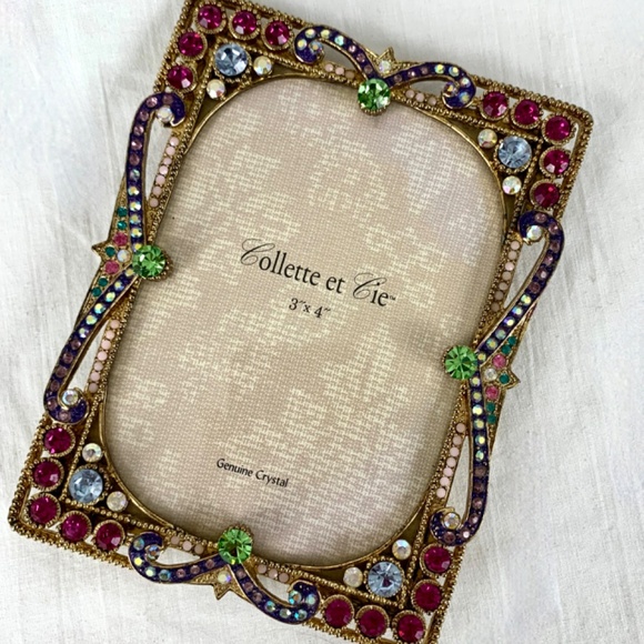 New Collette et Cie Crystal Jeweled Frame for 3X4 Photo Ornate Gold Back - Picture 13 of 13